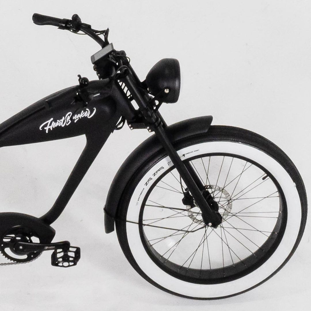 Heartbreaker - EBike lettering logotype — Изображение №56 — Брендинг, Графика на Dprofile