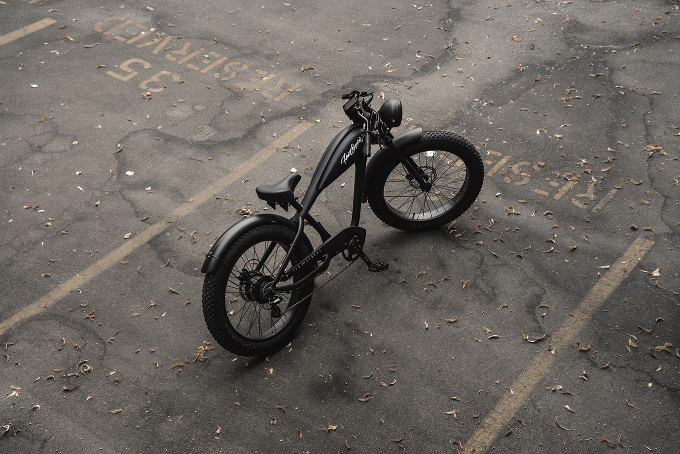 Heartbreaker - EBike lettering logotype — Изображение №29 — Брендинг, Графика на Dprofile