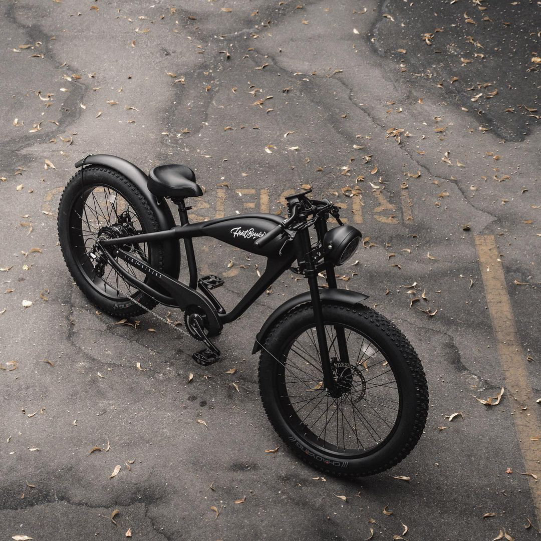 Heartbreaker - EBike lettering logotype — Изображение №60 — Брендинг, Графика на Dprofile