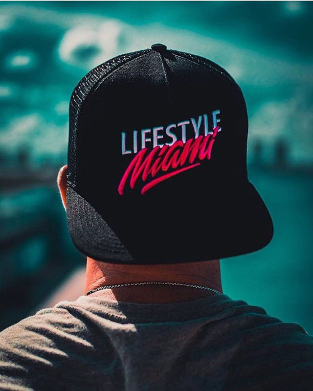 Lifestyle Miami - lettering logo — Изображение №11 — Брендинг, Графика на Dprofile