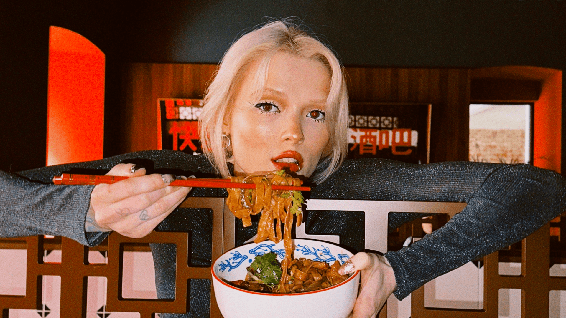 WǓ SHÙ | chinese dumpling noodle bar identity — Изображение №11 — Брендинг, Иллюстрация на Dprofile