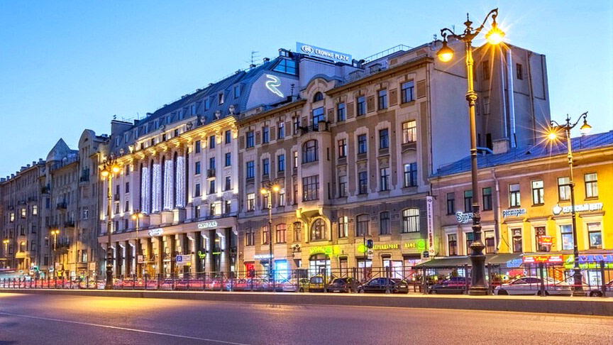 Фирменный стиль отеля Crown Hotel - ZAMEDIA — Изображение №2 — Брендинг, Графика на Dprofile