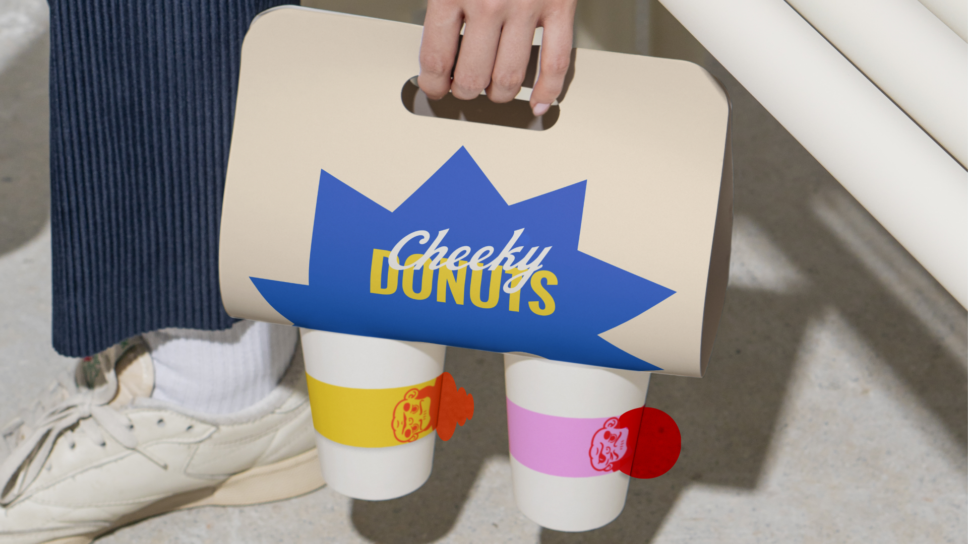 Cheeky donuts. Айдентика дерзких пончиков — Изображение №7 — Брендинг на Dprofile