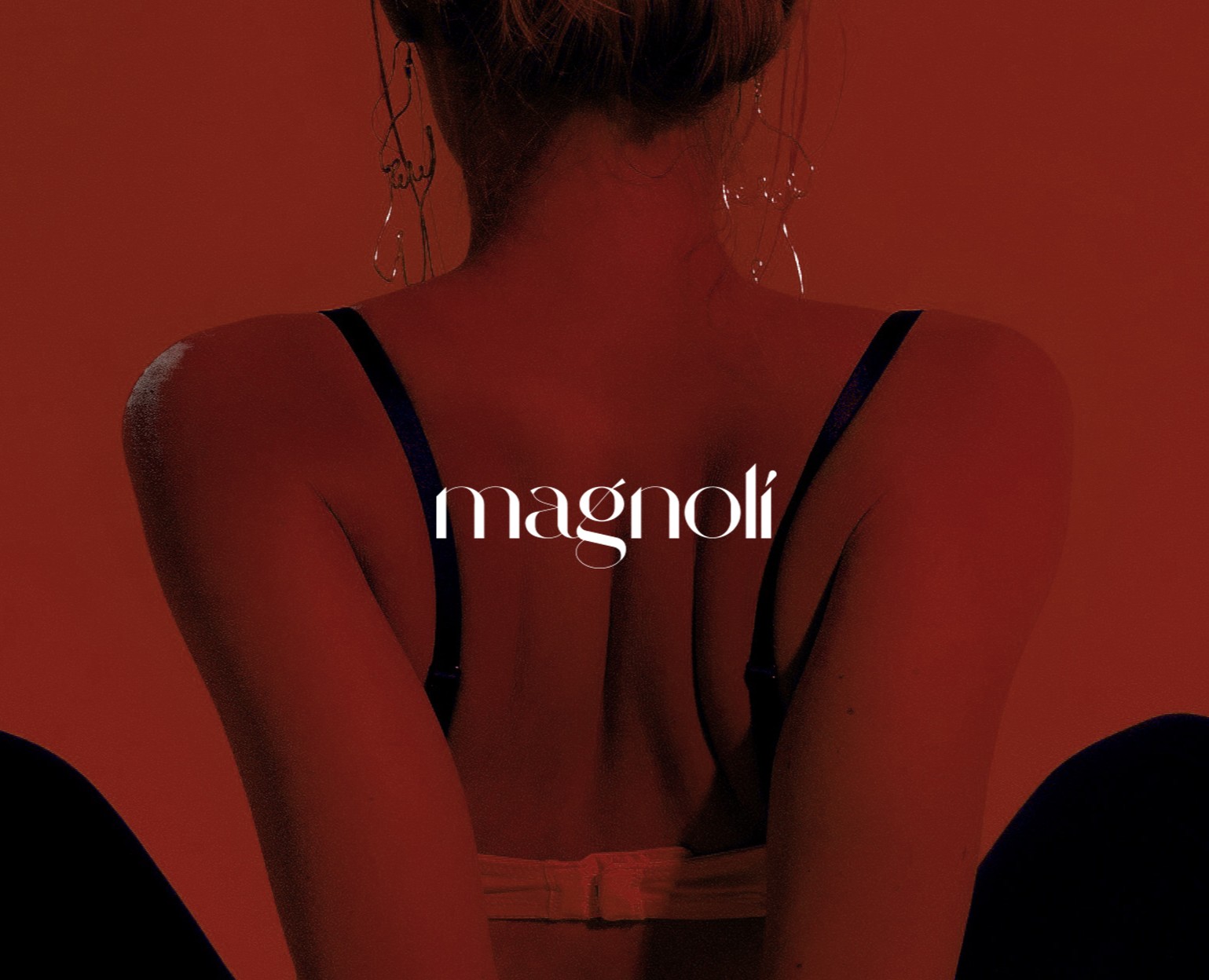 MAGNOLI | lingerie — Брендинг, Графика на Dprofile