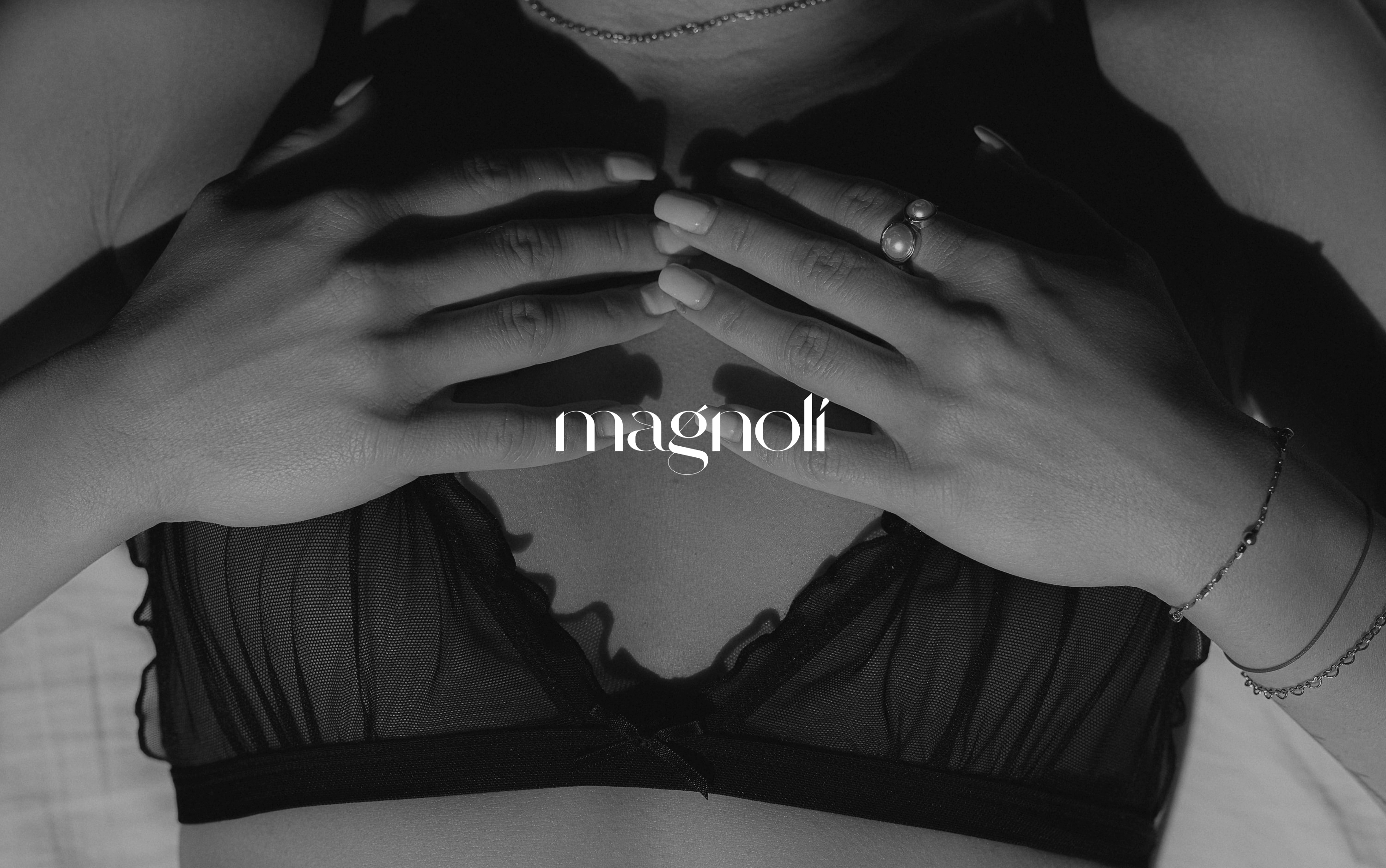 MAGNOLI | lingerie — Изображение №10 — Брендинг, Графика на Dprofile