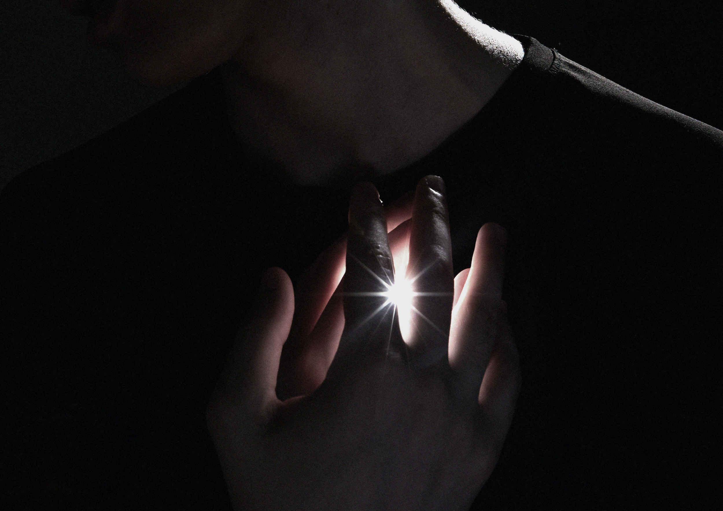 Хрупкие люди — Изображение №2 — Брендинг на Dprofile