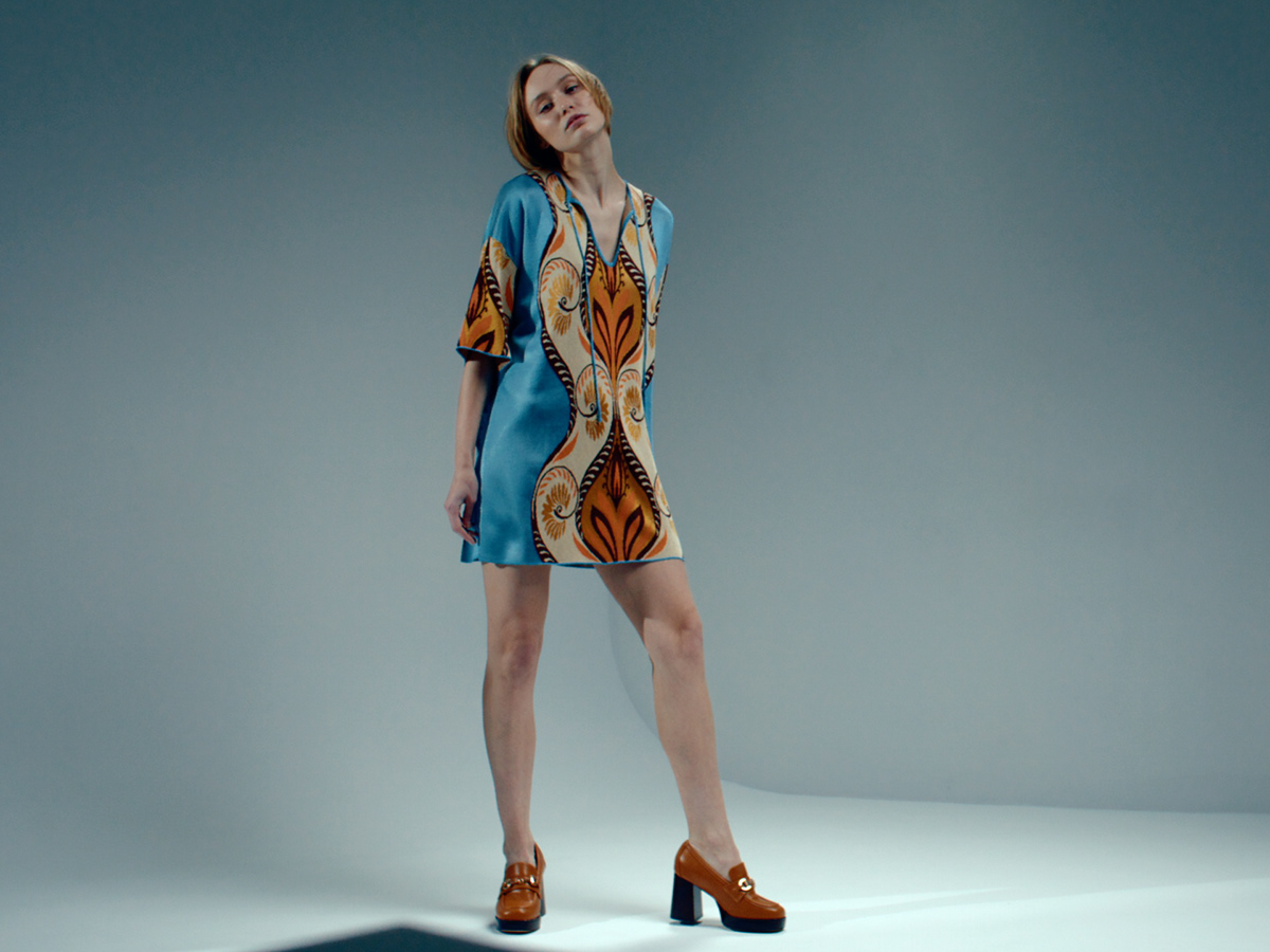 ZARЯ. Рекламный ролик, спек — Изображение №5 — Графика, Анимация на Dprofile