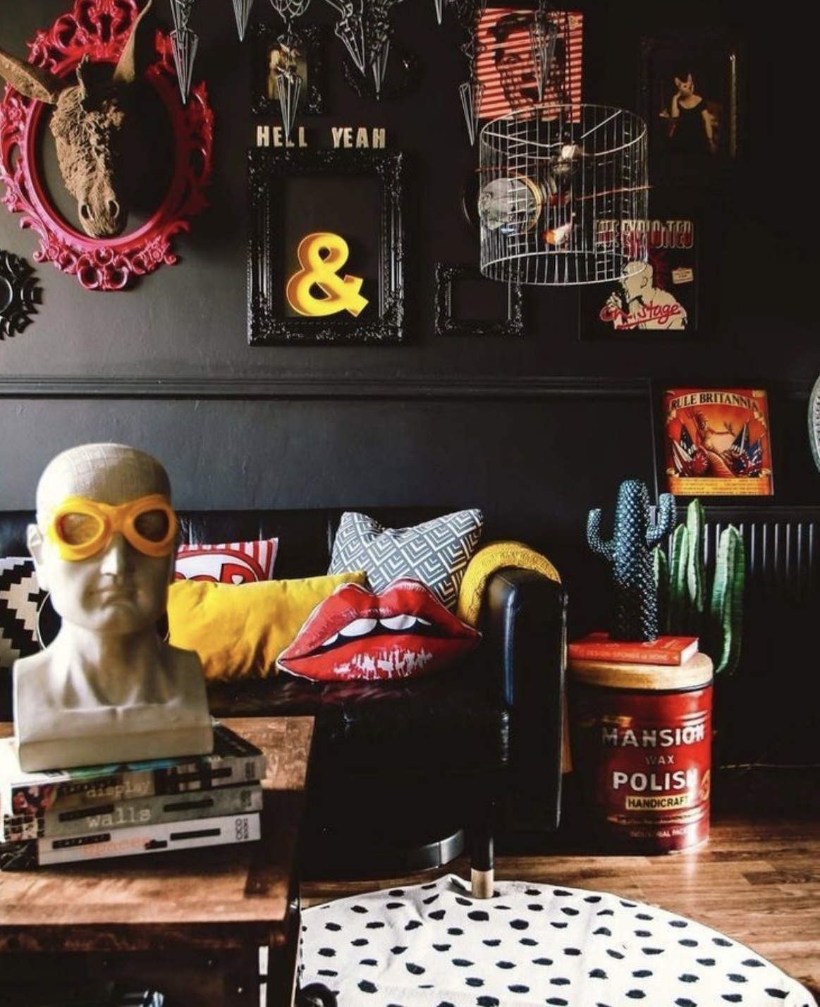 Интерьер_КИЧ QZ08 — Изображение №4 — Брендинг на Dprofile