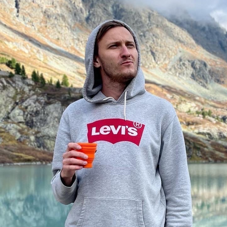 Аватар пользователя Никита Махаев