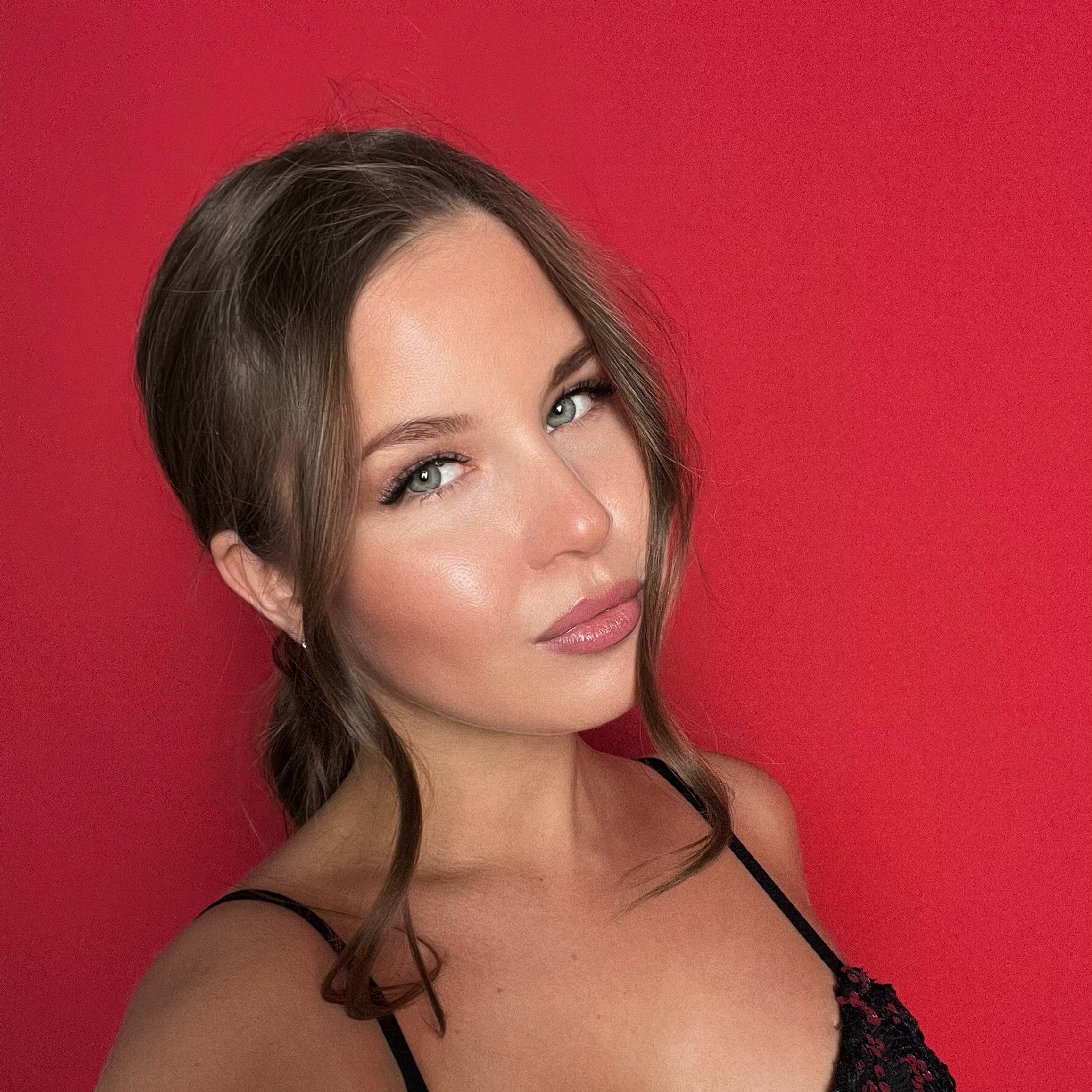 Аватар пользователя Karolina Zalyaleeva