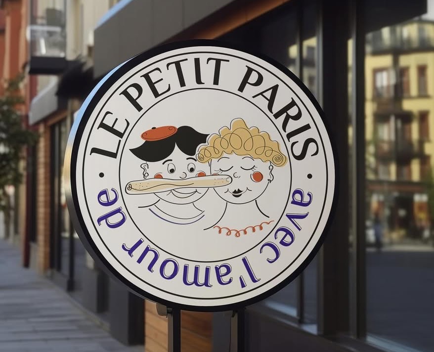 LE PETIT PARIS на Dprofile