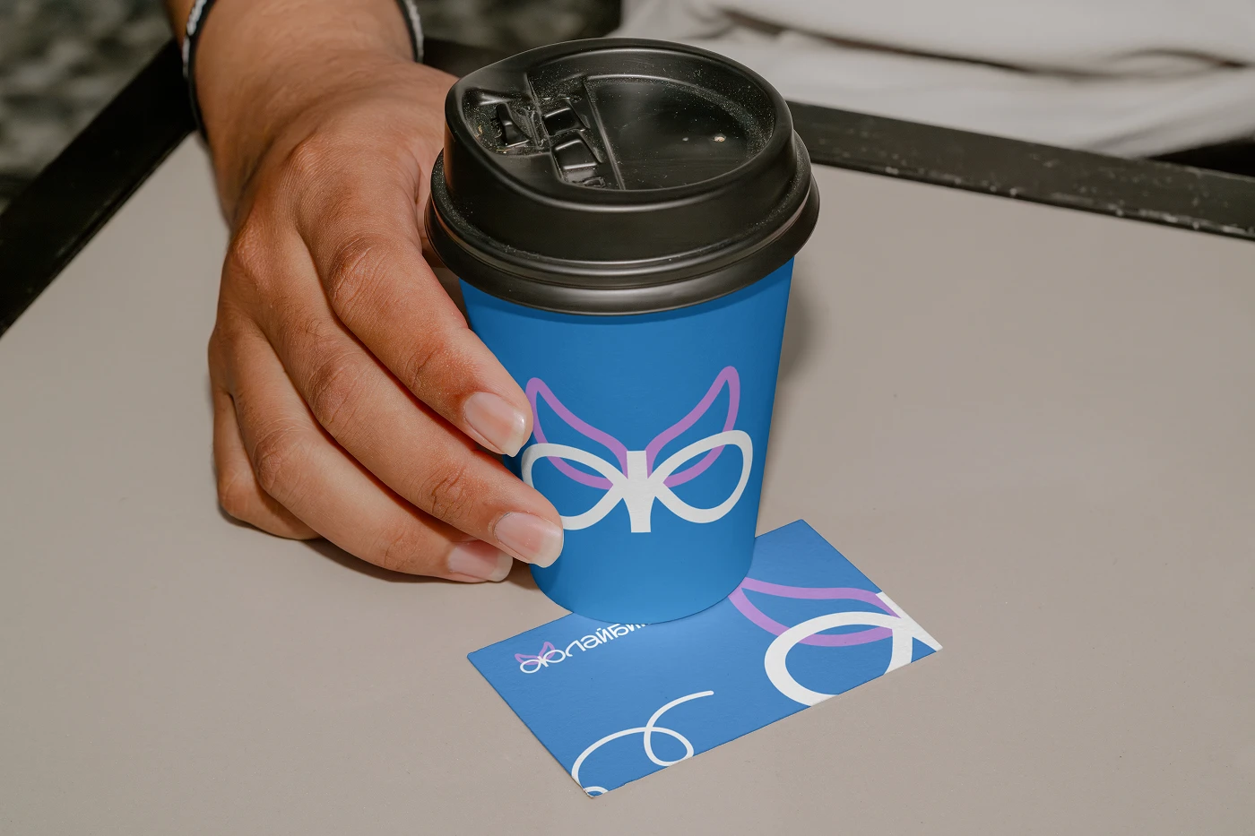 Бренд кофе «Флайбин»/Coffee Brand "Flybean" — Изображение №4 — Брендинг на Dprofile