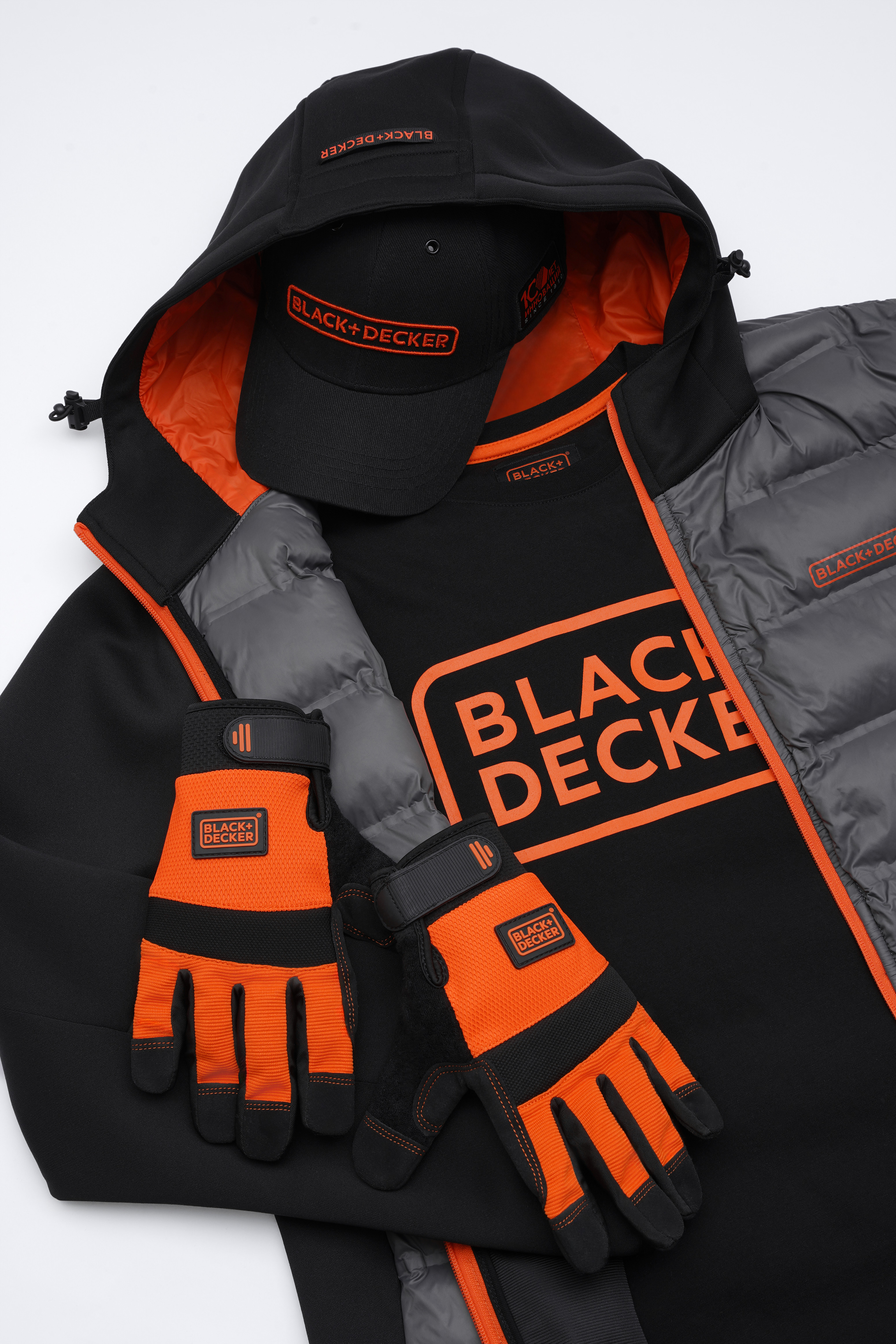 BLACK + DECKER — Изображение №3 — Брендинг на Dprofile