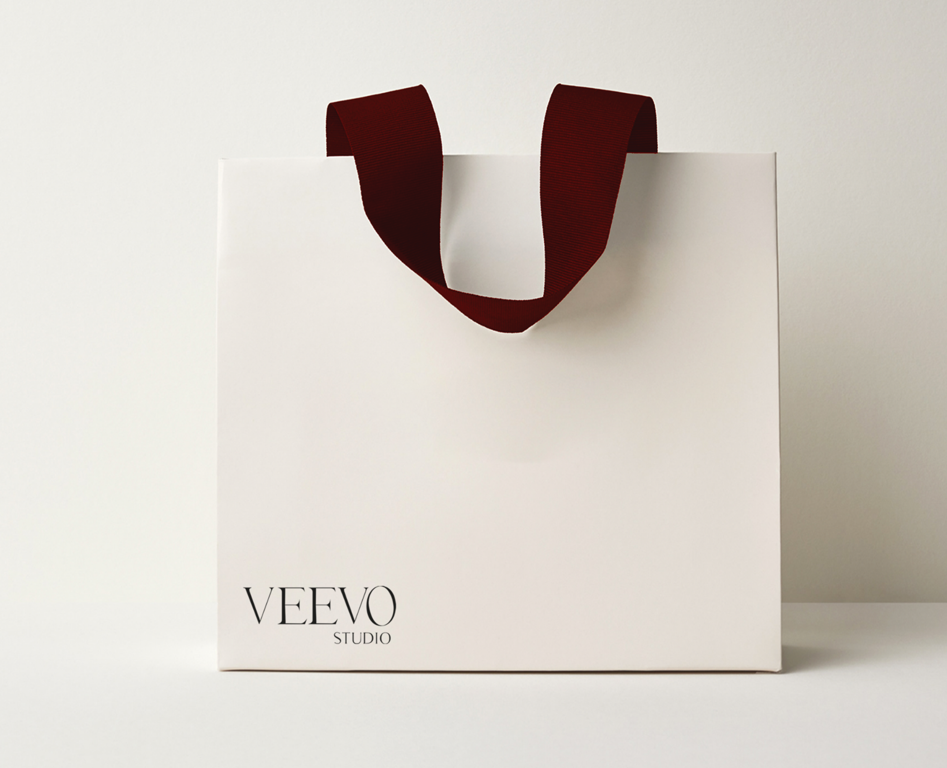 VEEVO Studio | Брендинг для мебельного ателье — Брендинг на Dprofile