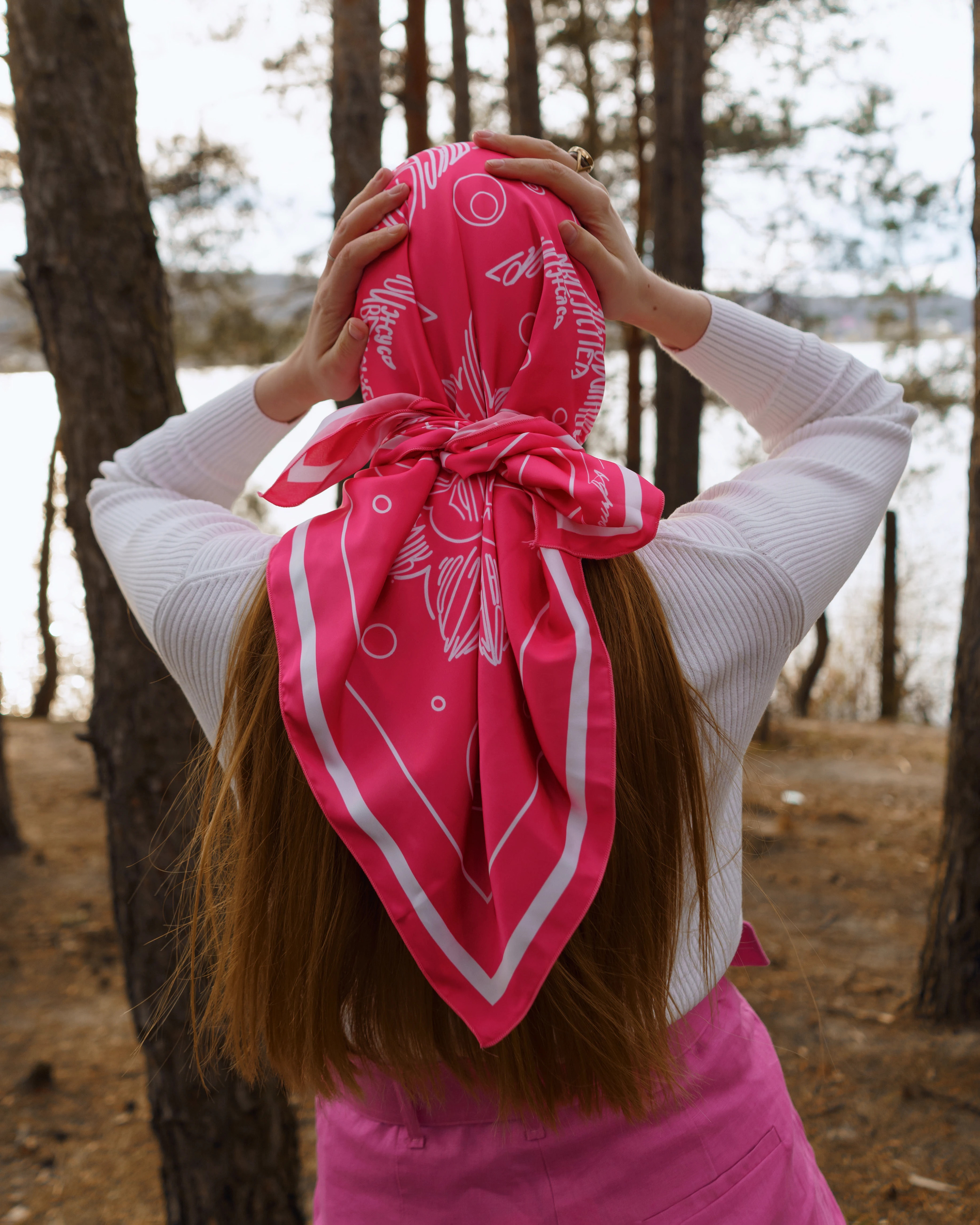 Silk scarf by Wolf — Изображение №4 — Брендинг на Dprofile