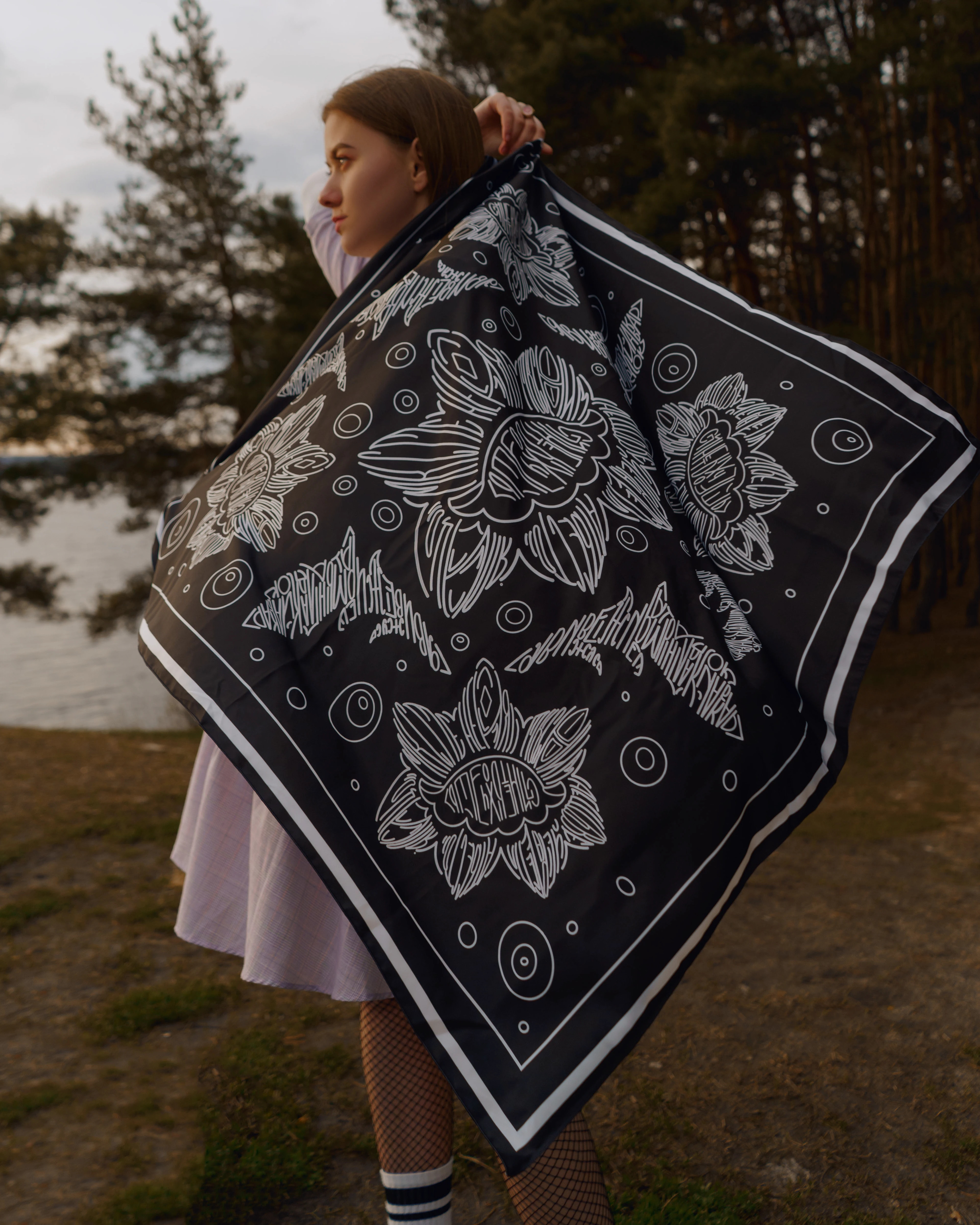 Silk scarf by Wolf — Изображение №6 — Брендинг на Dprofile