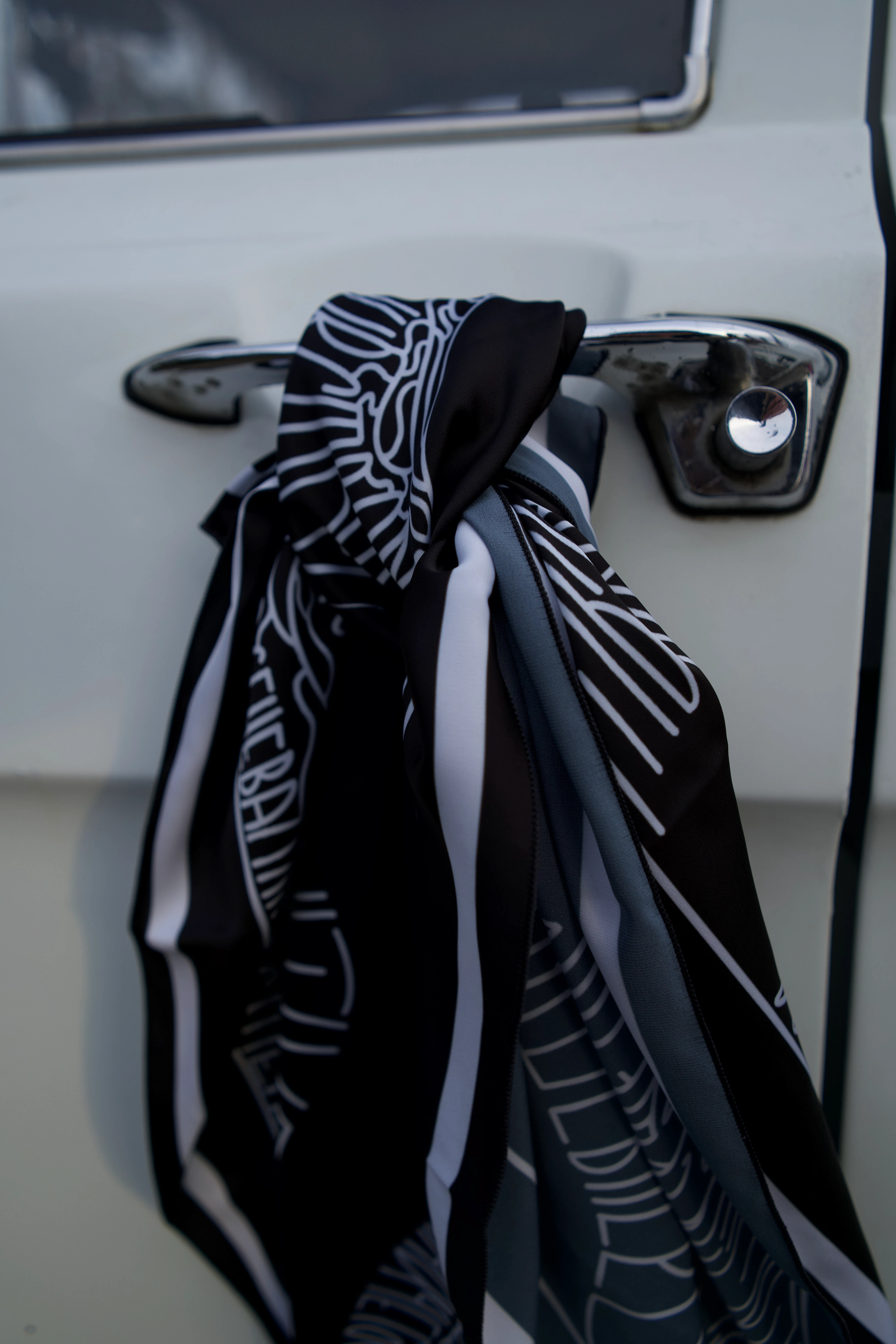 Silk scarf by Wolf — Изображение №3 — Брендинг на Dprofile