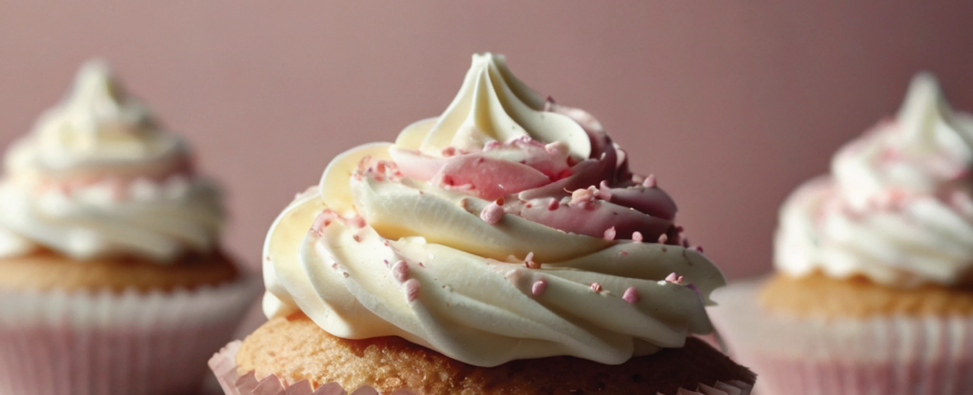 Фирменный стиль для кондитерской "Little Pancakes" — Изображение №2 — Брендинг на Dprofile