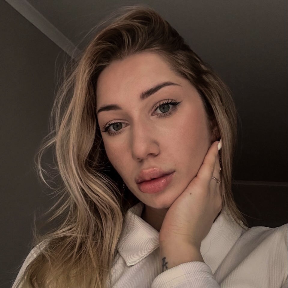 Аватар пользователя Арина Соловьева