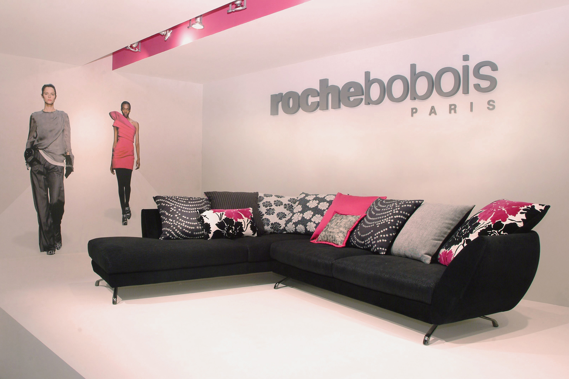 Roche Bobois — Изображение №10 — Интерфейсы на Dprofile