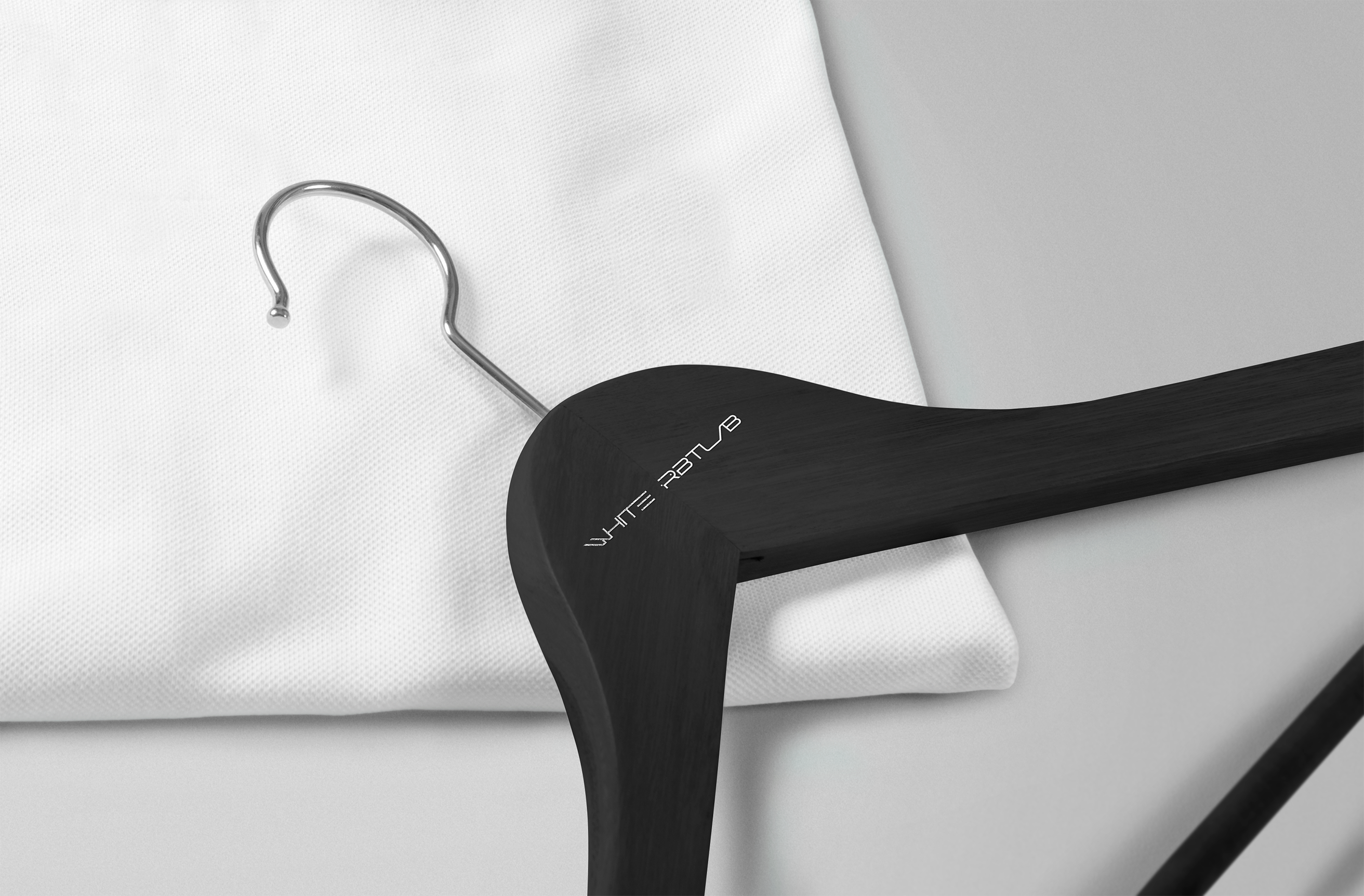 Брендинг шоурума WHITE RBTLAB — Изображение №9 — Брендинг на Dprofile