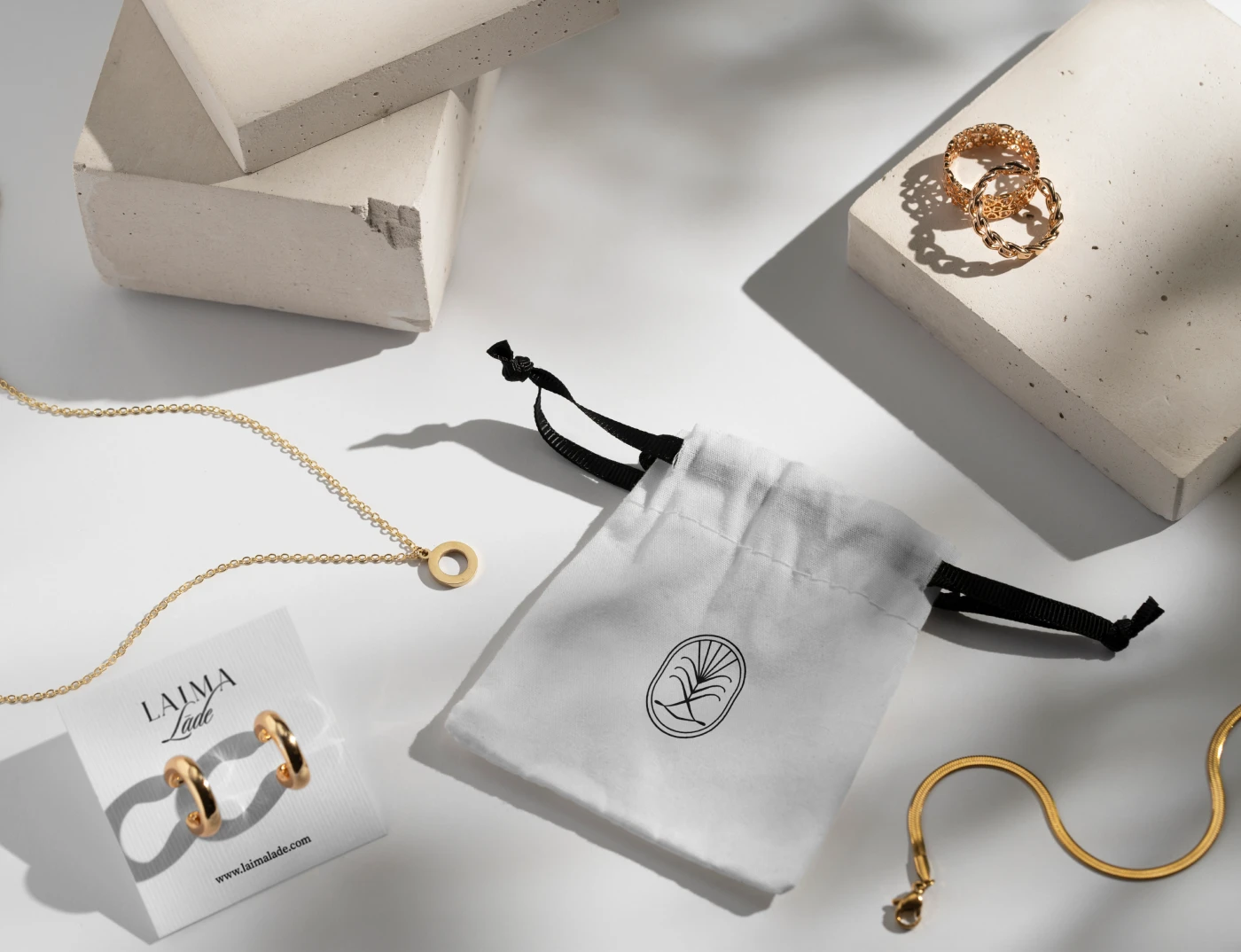 Laima Lade | Logotype | Brand Identity — Изображение №10 — Брендинг на Dprofile