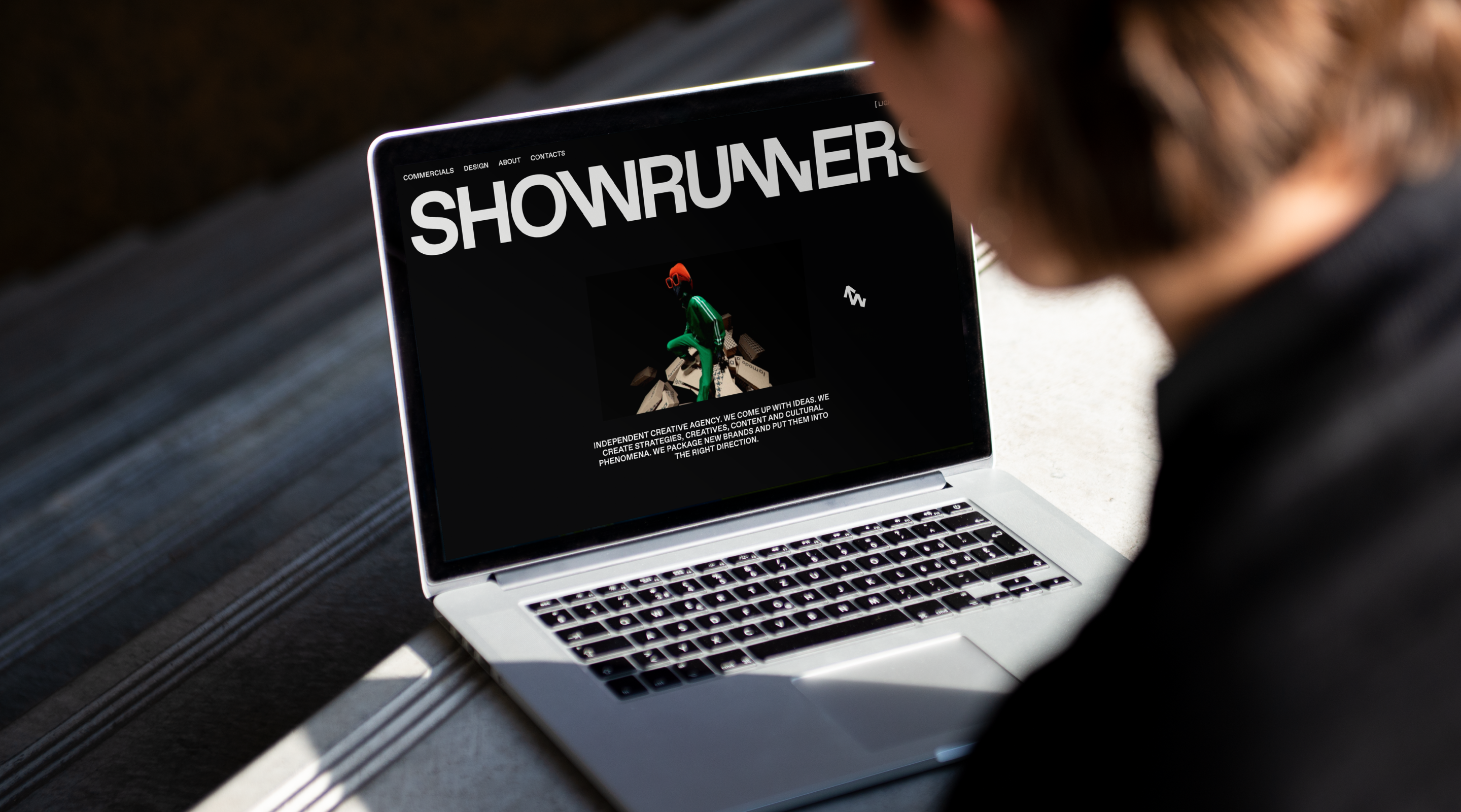 Showrunners — Изображение №3 — Интерфейсы, Брендинг на Dprofile