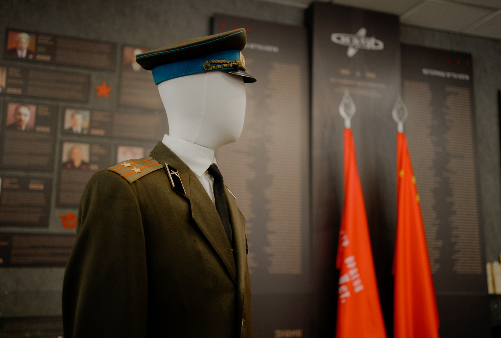 Музей Совета ветеранов НЭТИ — Изображение №14 — Брендинг на Dprofile