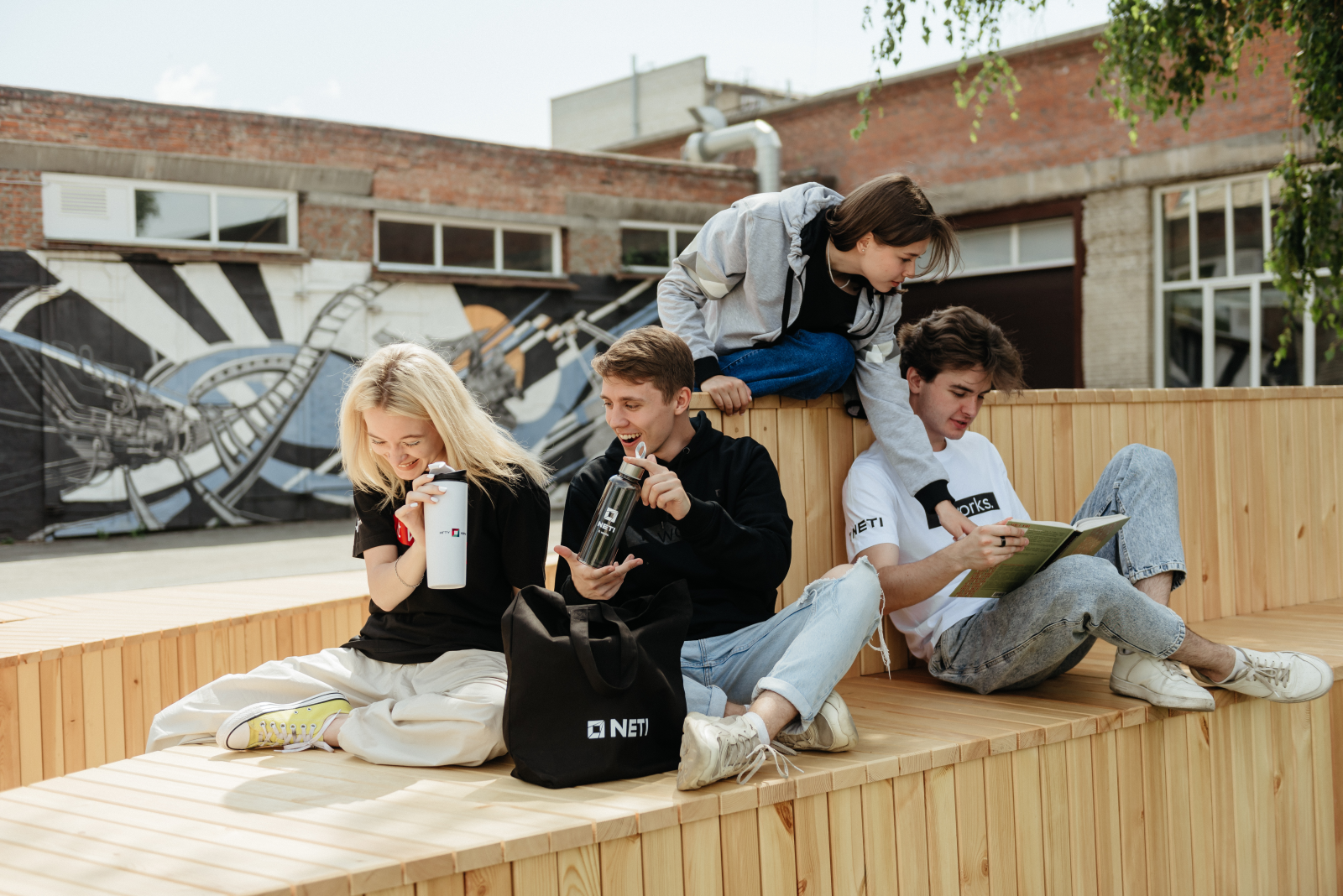 Проектирование и строительство Сквера выпускников НЭТИ — Изображение №10 — 3D на Dprofile