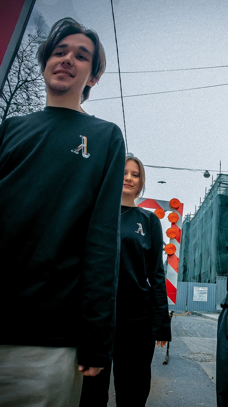 История специалиста Антон Пишун